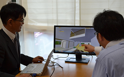 3Dプランでお施主様と打ち合わせ
